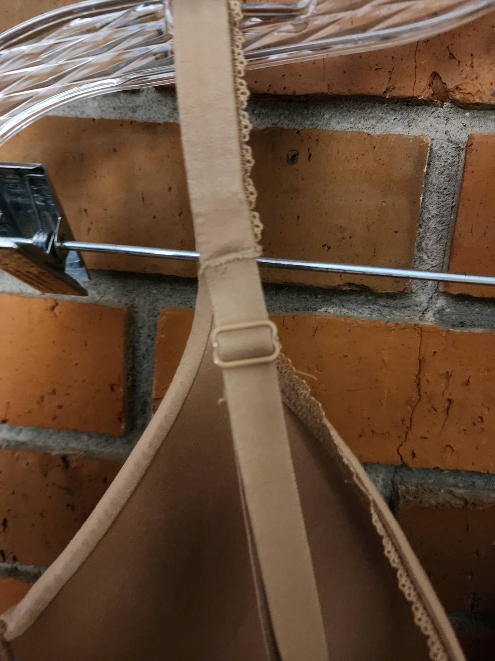 Victoria's Secret Perfect Coverage Beige Bra 40C - Picture 8 of 10